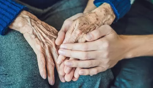 ¿Cómo evitar el envejecimiento de las manos?