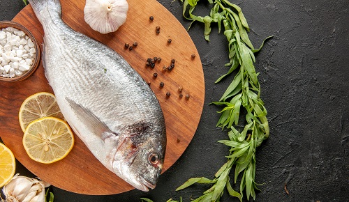 Beneficios de comer pescado contra el envejecimiento